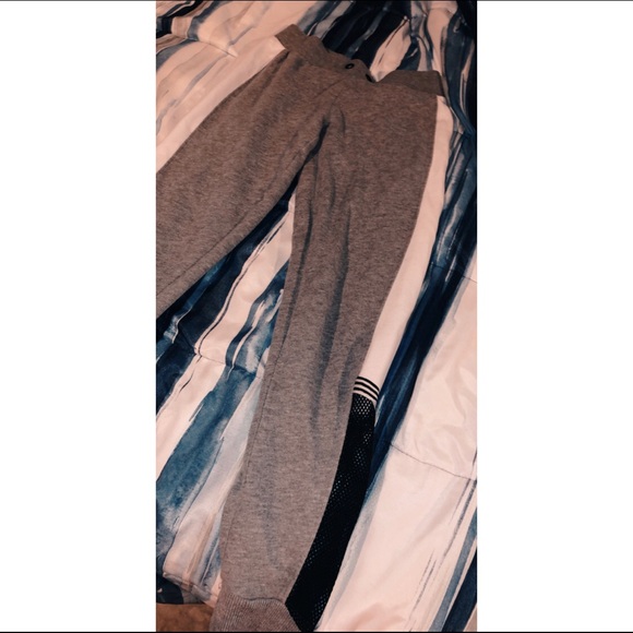 Super Comfy + Cute Aeropostale Joggers - Picture 1 of 5